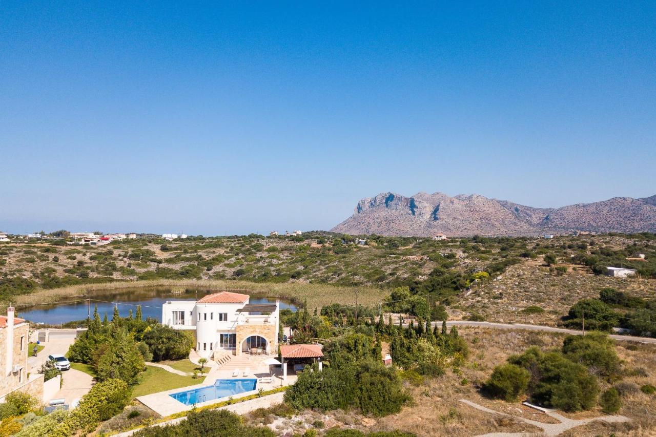 Lake And Sea Villa Tersanas Exterior photo